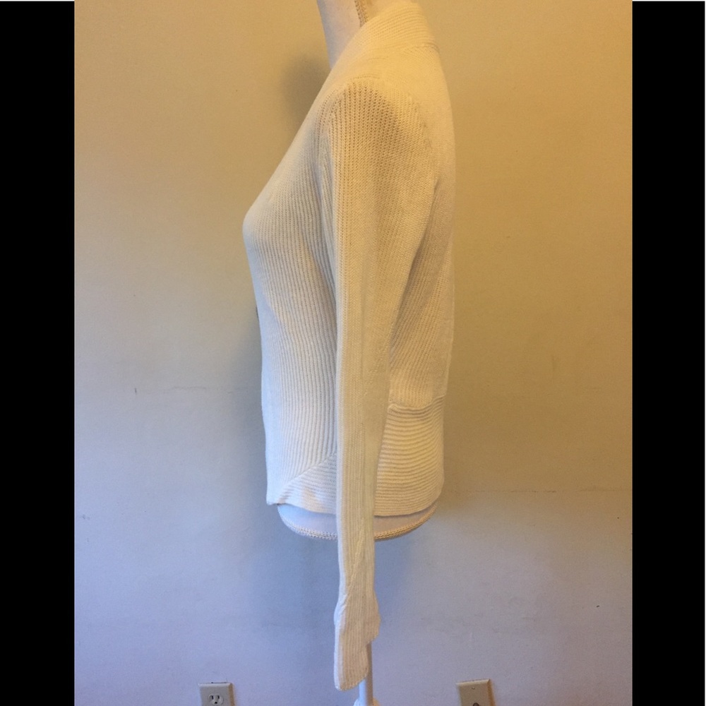 SOLD Brunello Cucinelli white ribbed sweater - Picture 4 of 8